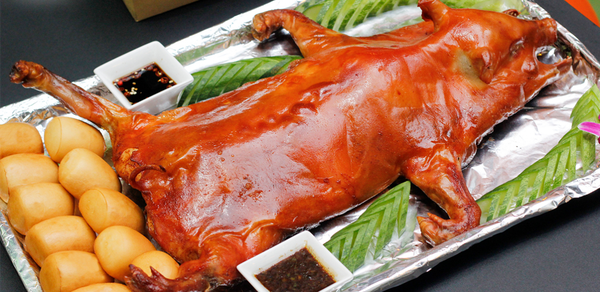 7+ Địa chỉ heo sữa quay nguyên con giá rẻ chất lượng tại Hà Nội