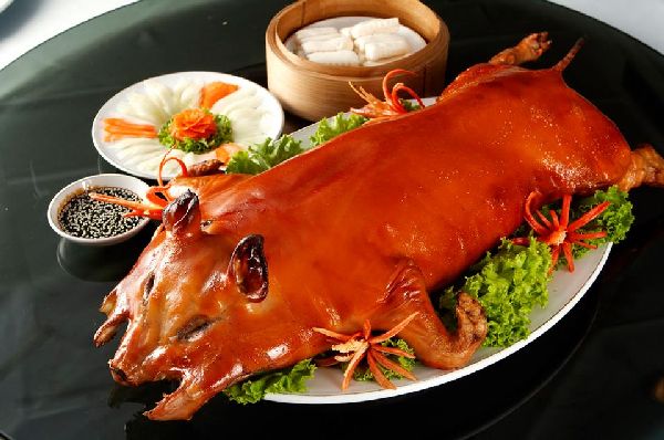Bảng báo giá heo sữa quay giá rẻ nhất hiện nay