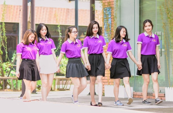 Áo thun đồng phục tại Áo Thun Trơn Giá Rẻ được sản xuất trên dây chuyền hiện đại