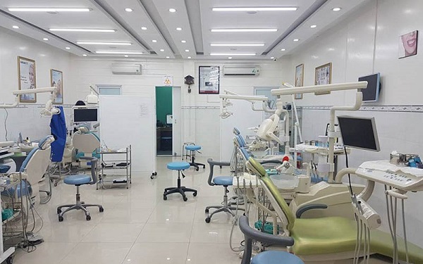 Phòng khám với đầy đủ trang thiết bị
