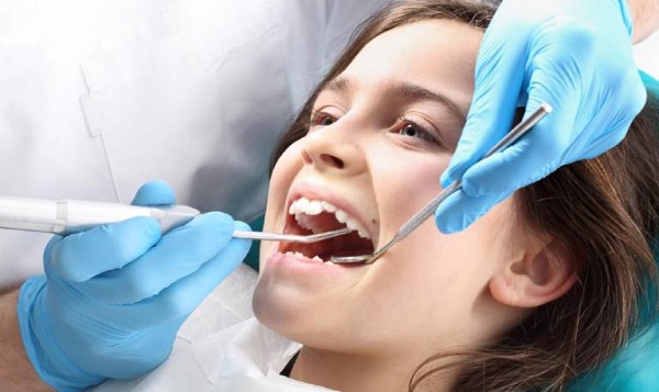 Chăm sóc răng miệng cho trẻ em