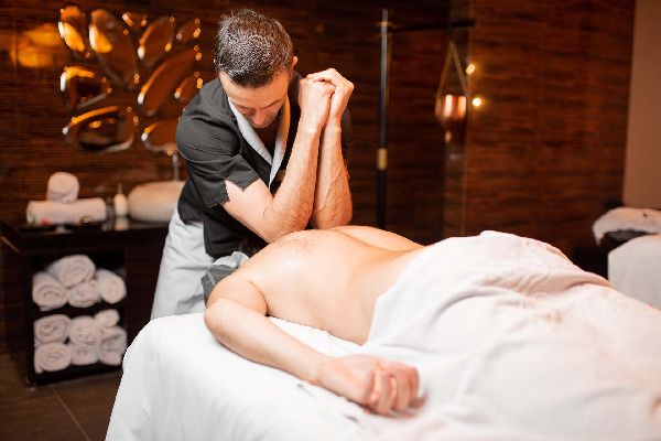 7+ Địa chỉ Massage Tận Nơi Giá Rẻ Uy Tín Nhất TP HCM 1