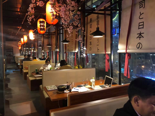 Ẩm thực Nhật Bản ngay tại thủ đô, chỉ có tại Yaki Nabesu