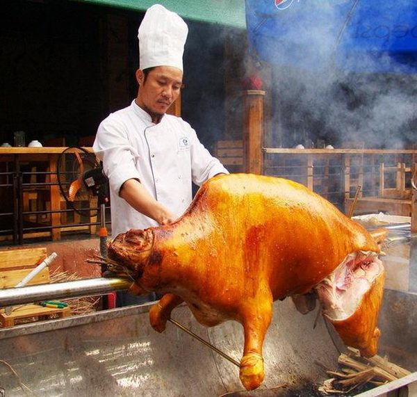 Top 5 đơn vị bán bê quay giá rẻ tại Hà Nội 3