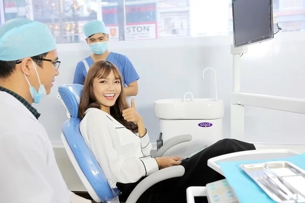 Giá thành chi phí dịch vụ của Nha Khoa 2000 vô cùng phải chăng