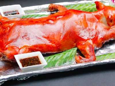 Bảng báo giá heo quay giá rẻ nhất hiện nay 1