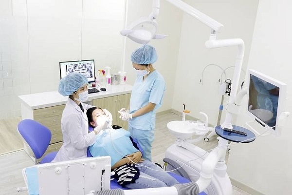 Review nha khoa Đông Nam có tốt hay không?