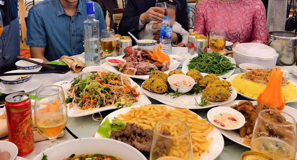 7+ dịch vụ đặt tiệc tại nhà giá rẻ uy tín tại Hà Nội