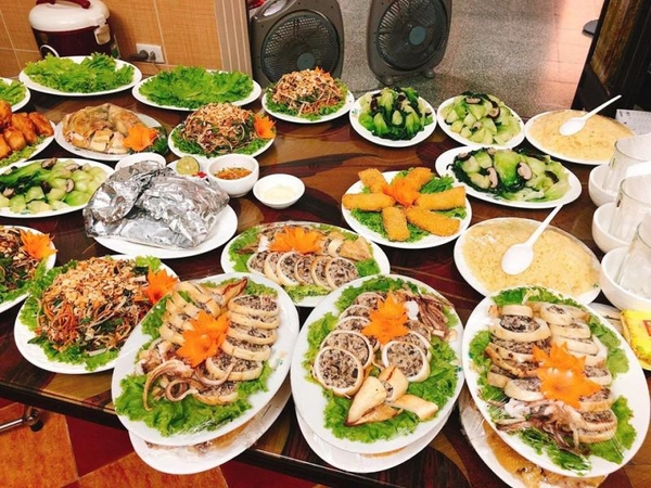 7+ dịch vụ đặt tiệc tại nhà giá rẻ uy tín tại Hà Nội
