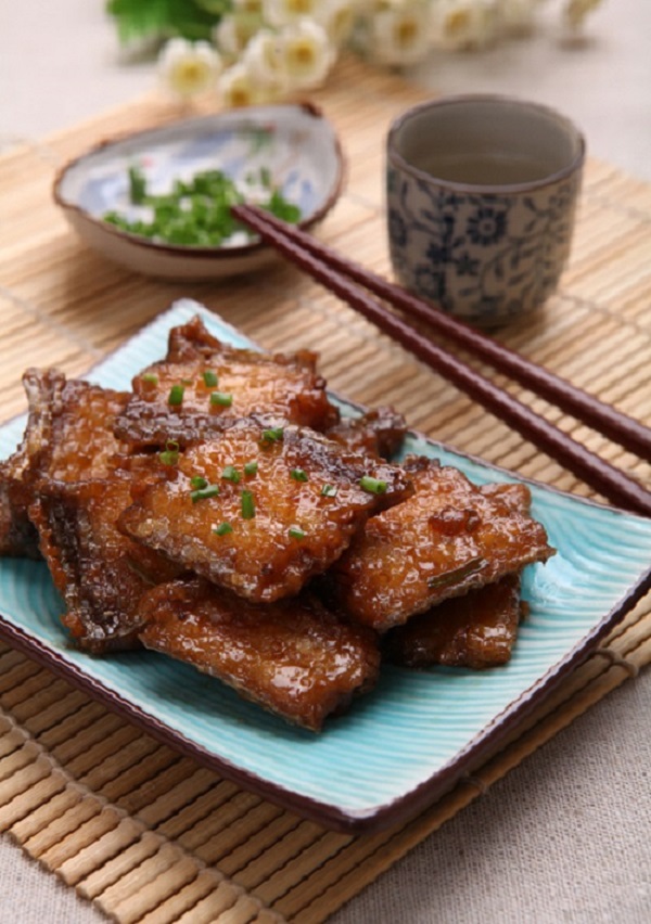 Cá hố sốt chua ngọt
