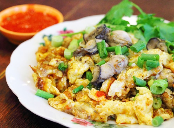 Cách chế biến hàu sữa chiên trứng vô cùng đơn giản