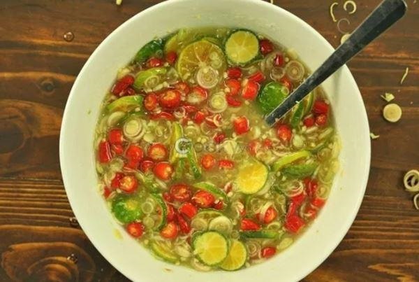 Nước mắm tỏi ớt sả