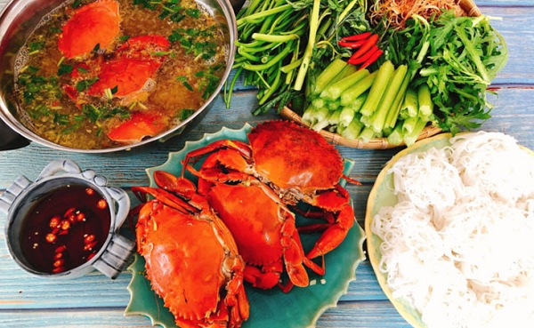 Cách làm lẩu cua biển thơm ngon, hấp dẫn.