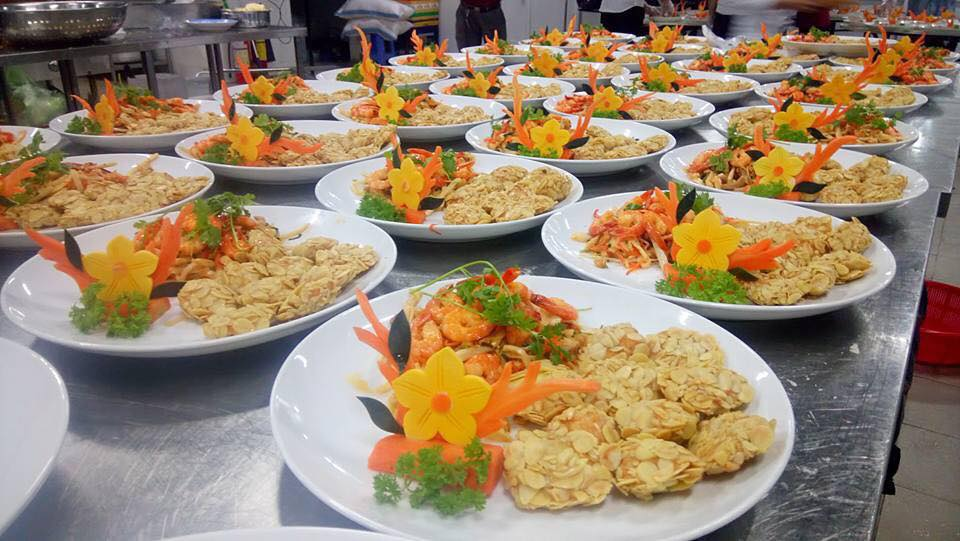 Bảng giá đặt tiệc tại nhà 2