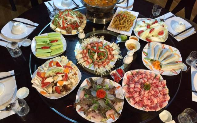 Bảng giá đặt tiệc tại nhà 3