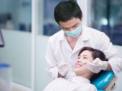 Gợi ý 12 địa chỉ nha khoa quận Hóc Môn uy tín nhất