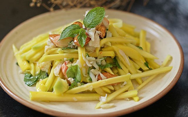 Thịt càng Cua ( 380g)