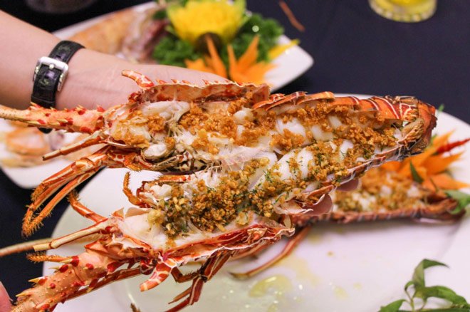 Tôm Hùm Cháy tỏi ( 0,5Kg)